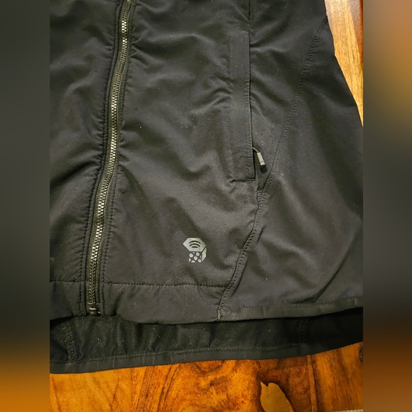 Mountain Hardware XS Jacket - Picture 2 of 2
